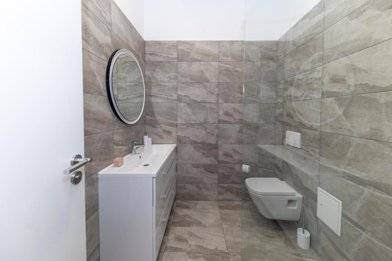 Studio Apartments Heart Of Zadar Exterior foto