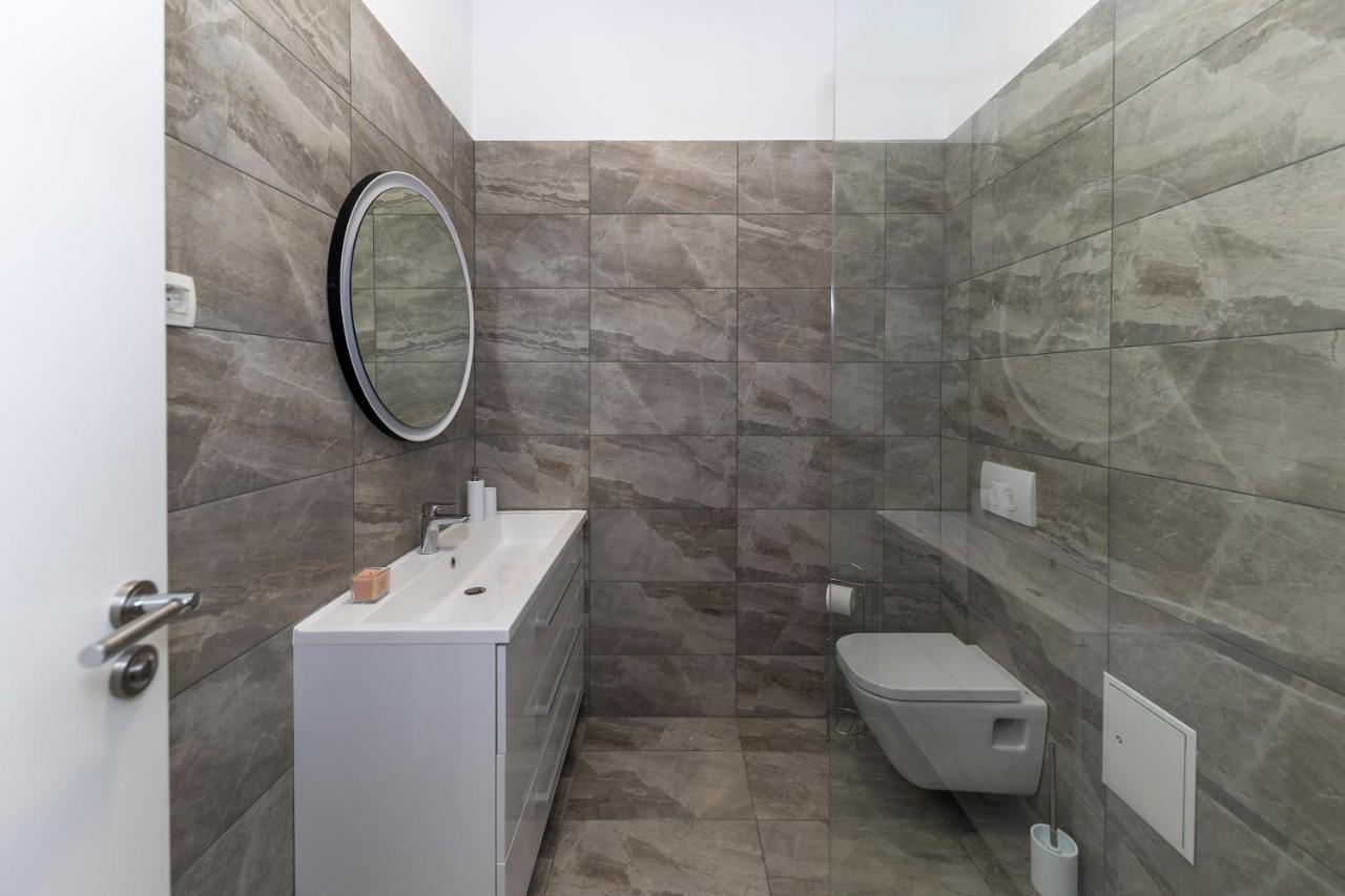 Studio Apartments Heart Of Zadar Exterior foto