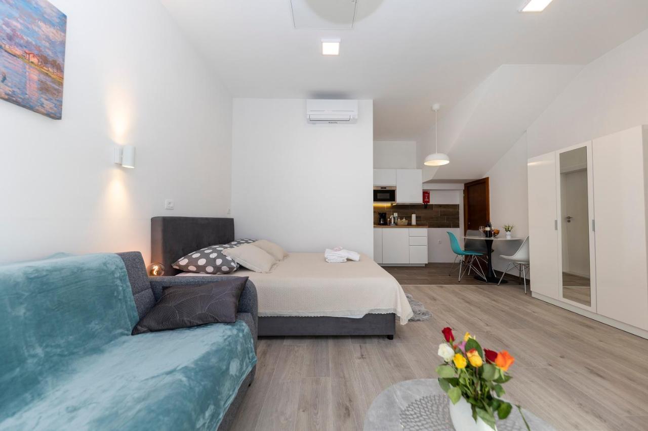 Studio Apartments Heart Of Zadar Exterior foto